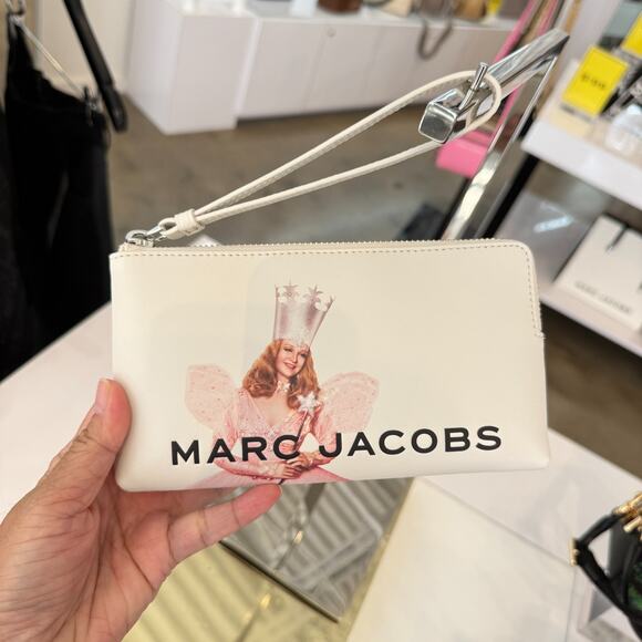Marc Jacobs x ‘The Wizard of Oz’ Wristlet - Picture 1 of 4